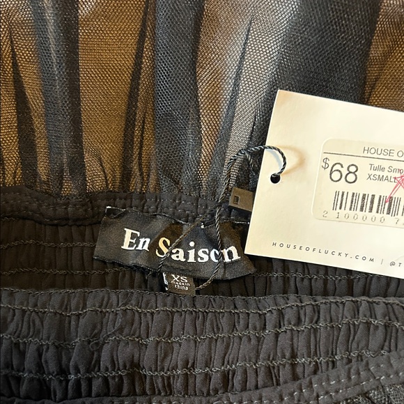 Elegant Black Tulle top - Picture 2 of 3